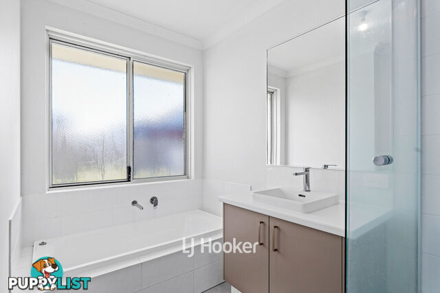 90 Grandite Fairway AUSTRALIND WA 6233