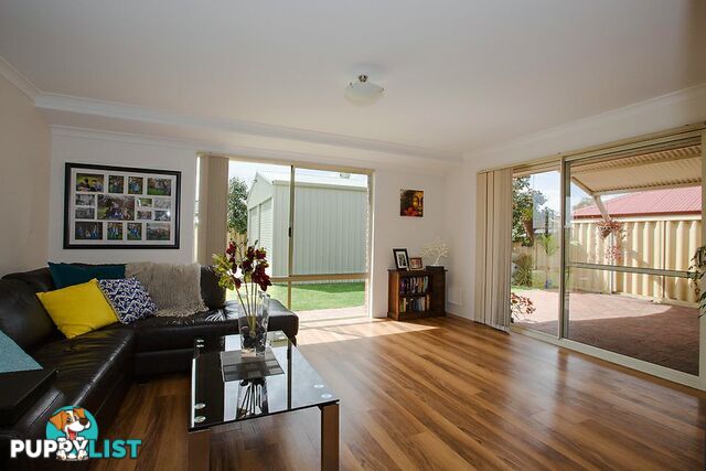 1 Holroyd Gardens MILLBRIDGE WA 6232