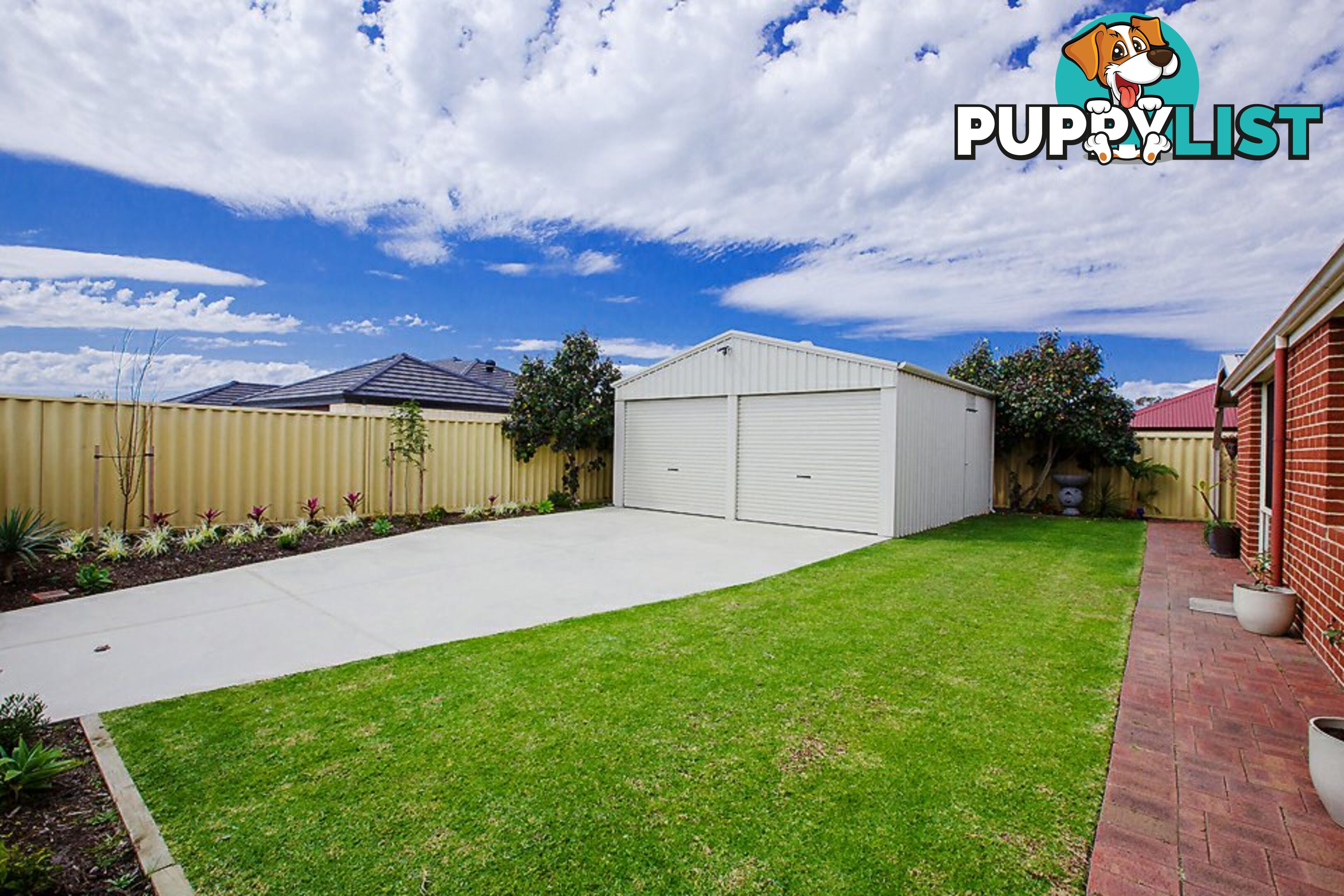 1 Holroyd Gardens MILLBRIDGE WA 6232