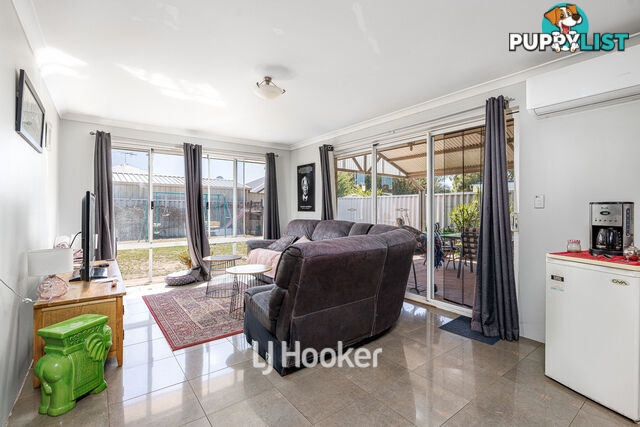 16 Meredith Way USHER WA 6230