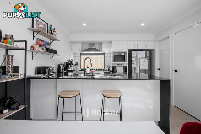 2/22 Wandoo Way EATON WA 6232