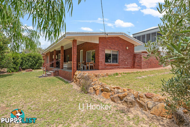 5 Finlayson Street DUNSBOROUGH WA 6281