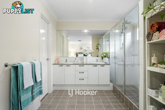 62 Monclair Circuit DUNSBOROUGH WA 6281