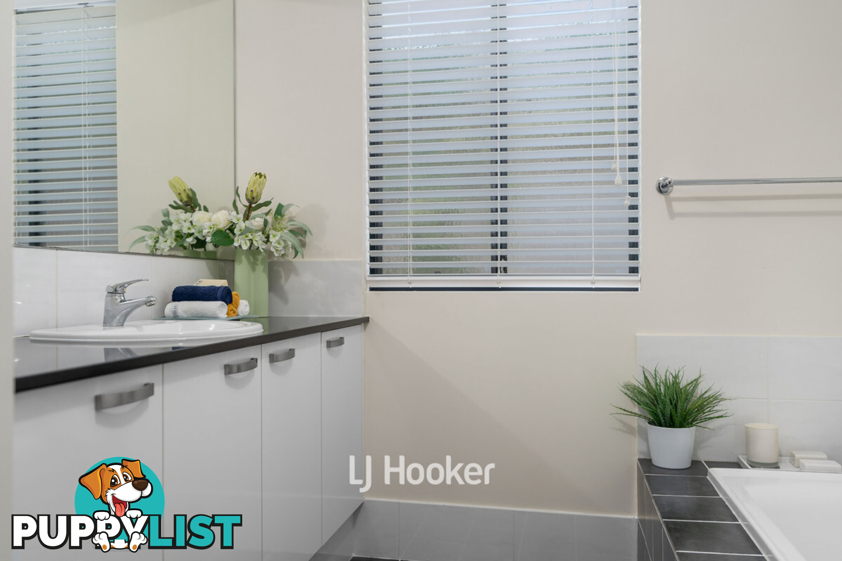 62 Monclair Circuit DUNSBOROUGH WA 6281