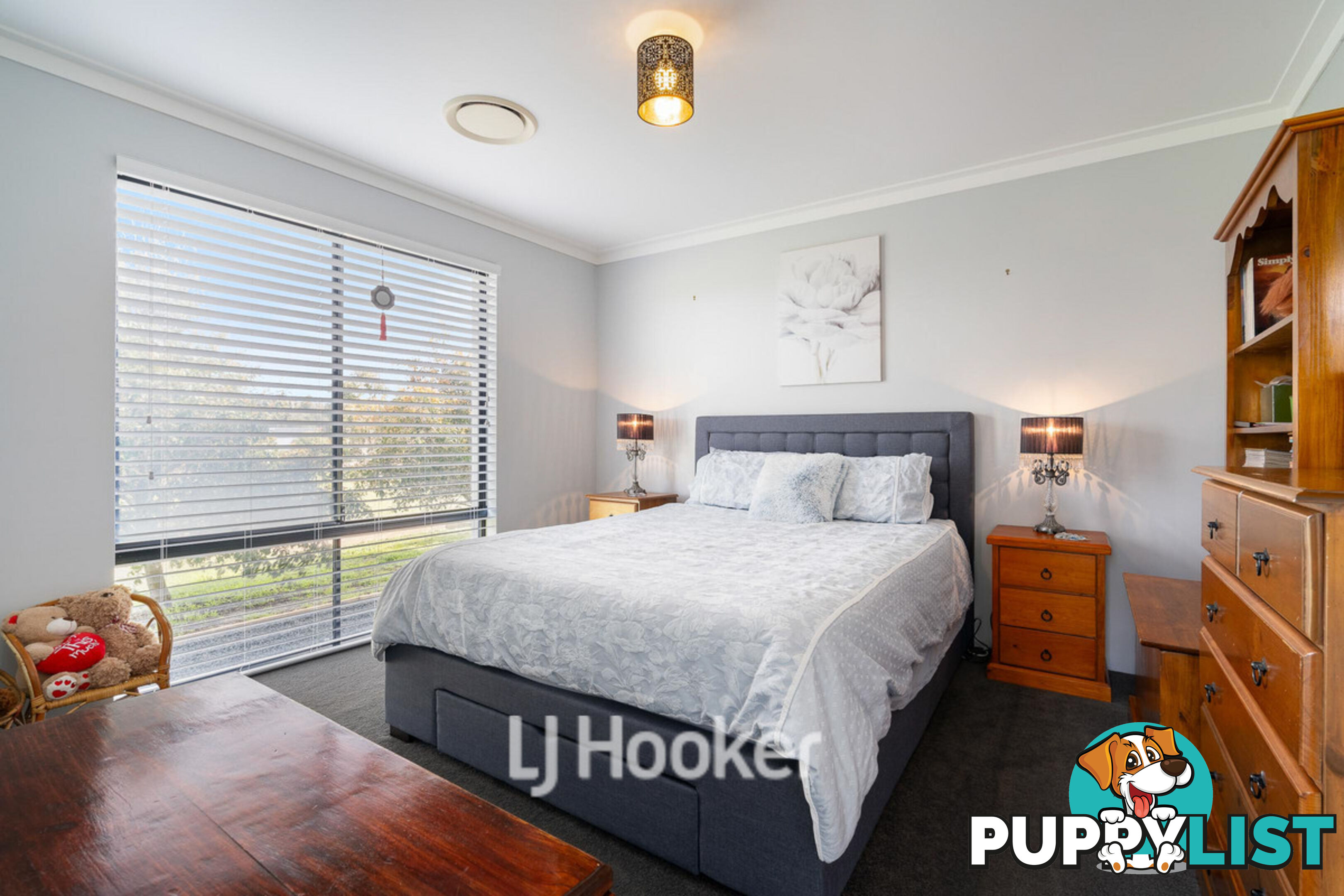 20 Hebrides Close QUINDALUP WA 6281