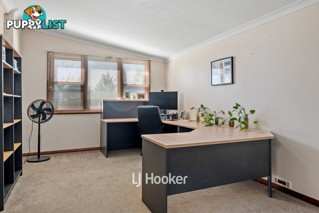 1A Queensbury Street CAREY PARK WA 6230