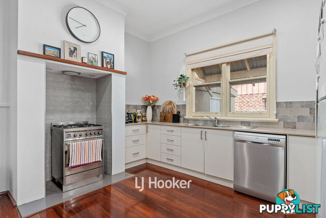 1A Queensbury Street CAREY PARK WA 6230