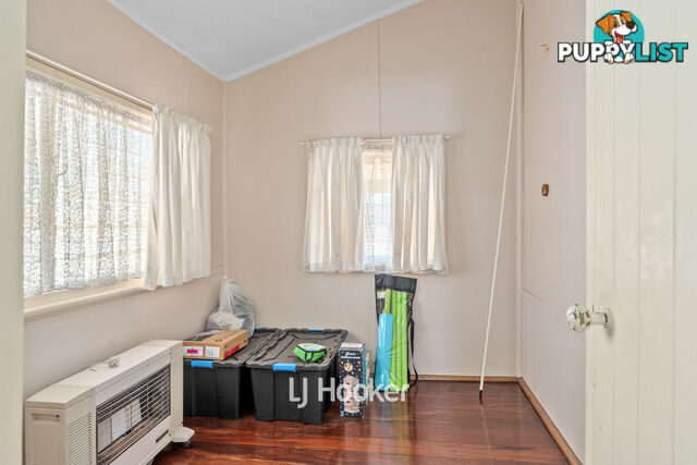 1A Queensbury Street CAREY PARK WA 6230