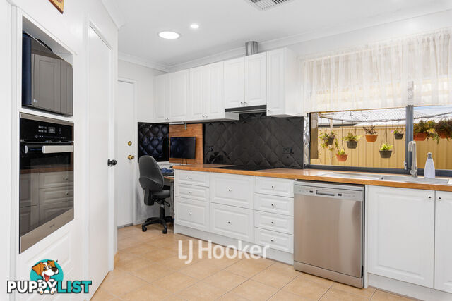 9 Snakewood Bend GLEN IRIS WA 6230