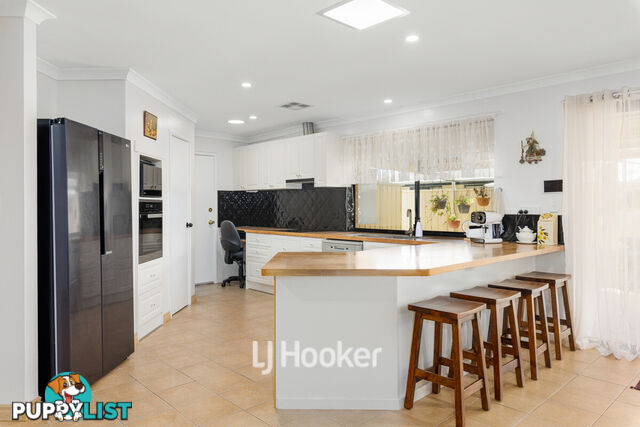 9 Snakewood Bend GLEN IRIS WA 6230