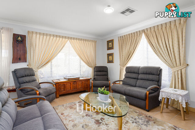 9 Snakewood Bend GLEN IRIS WA 6230