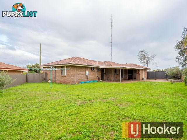 2 Warwick Place USHER WA 6230