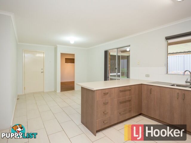 2 Warwick Place USHER WA 6230