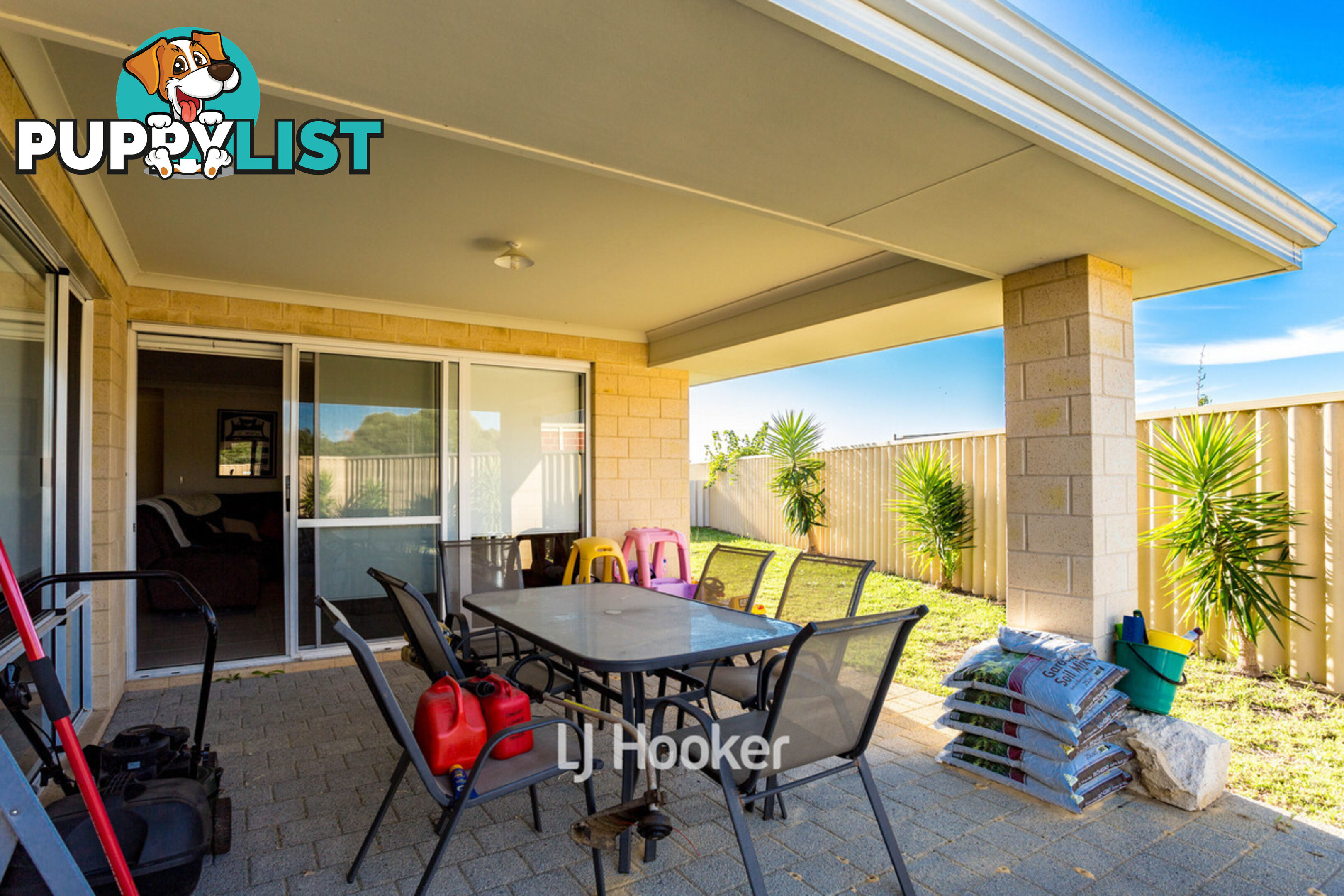 22 Hazelgrove Crescent MILLBRIDGE WA 6232