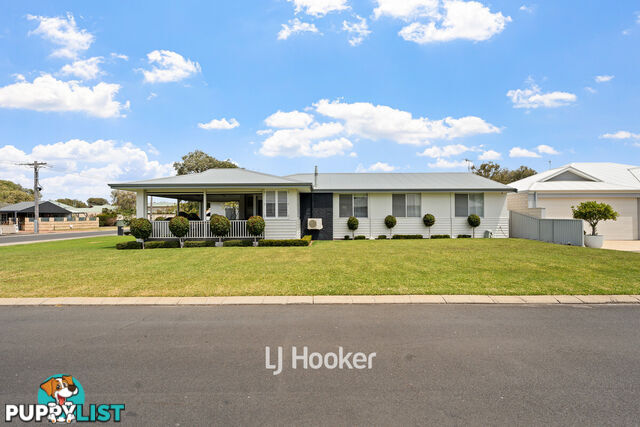 8 Earnshaw Road WEST BUSSELTON WA 6280