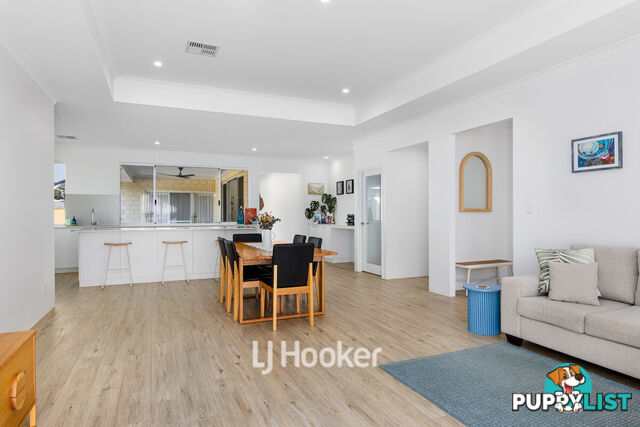 43 Hazelgrove Crescent MILLBRIDGE WA 6232