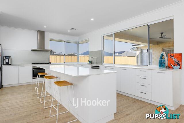 43 Hazelgrove Crescent MILLBRIDGE WA 6232
