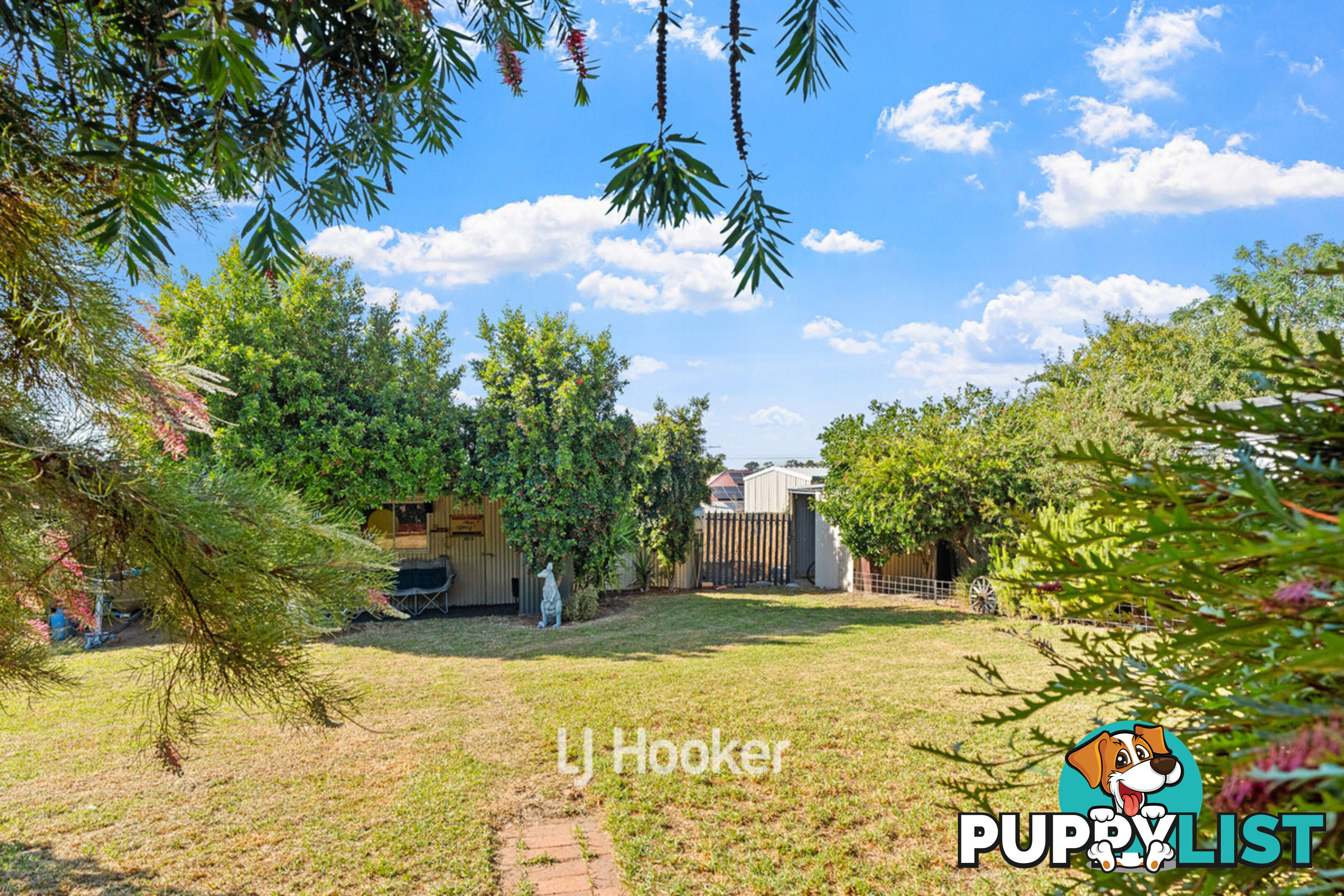 2 Moore Street COLLIE WA 6225