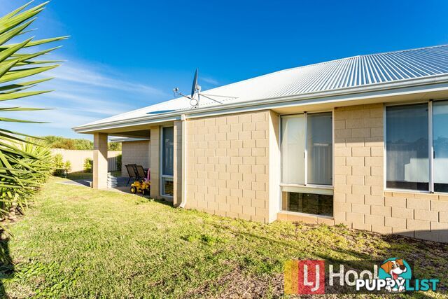 22 Hazelgrove Crescent MILLBRIDGE WA 6232