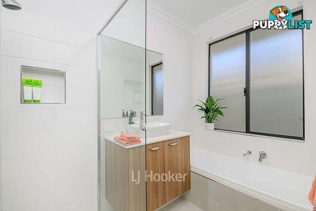 8 Kenworthy Approach AUSTRALIND WA 6233