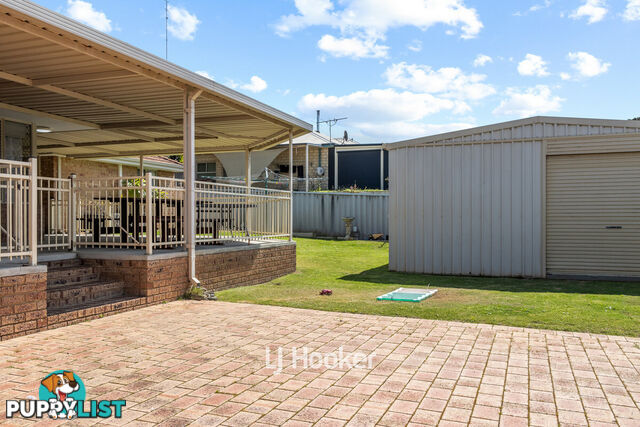 4 Dermer Place USHER WA 6230