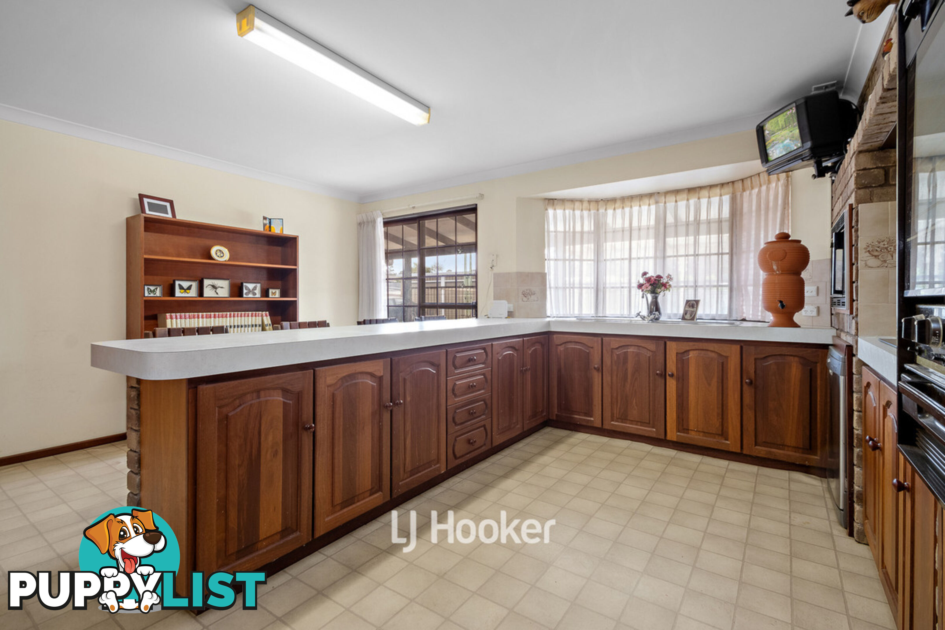 6 York Road COLLIE WA 6225