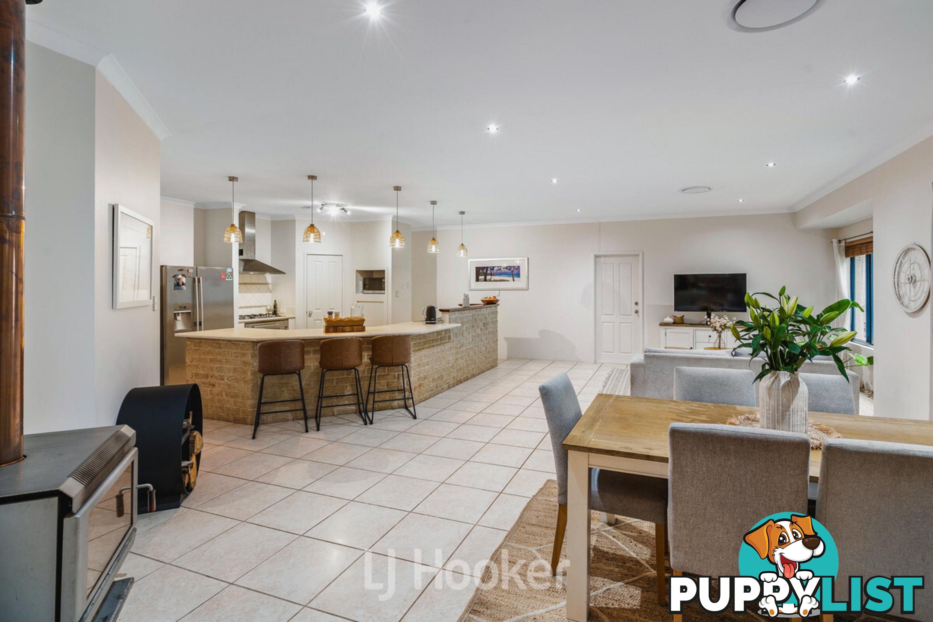 12 Warlu Grove YALYALUP WA 6280