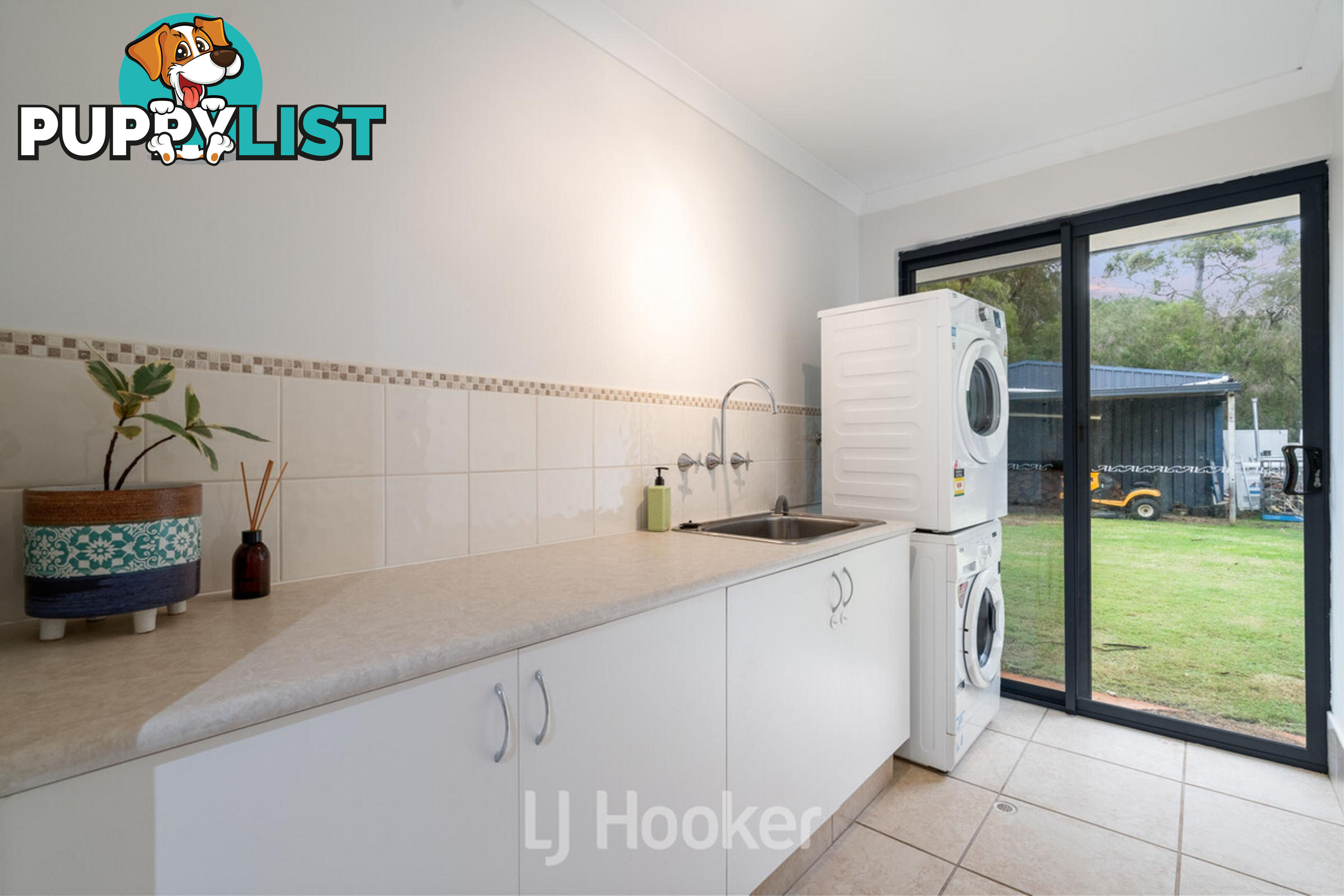 12 Warlu Grove YALYALUP WA 6280
