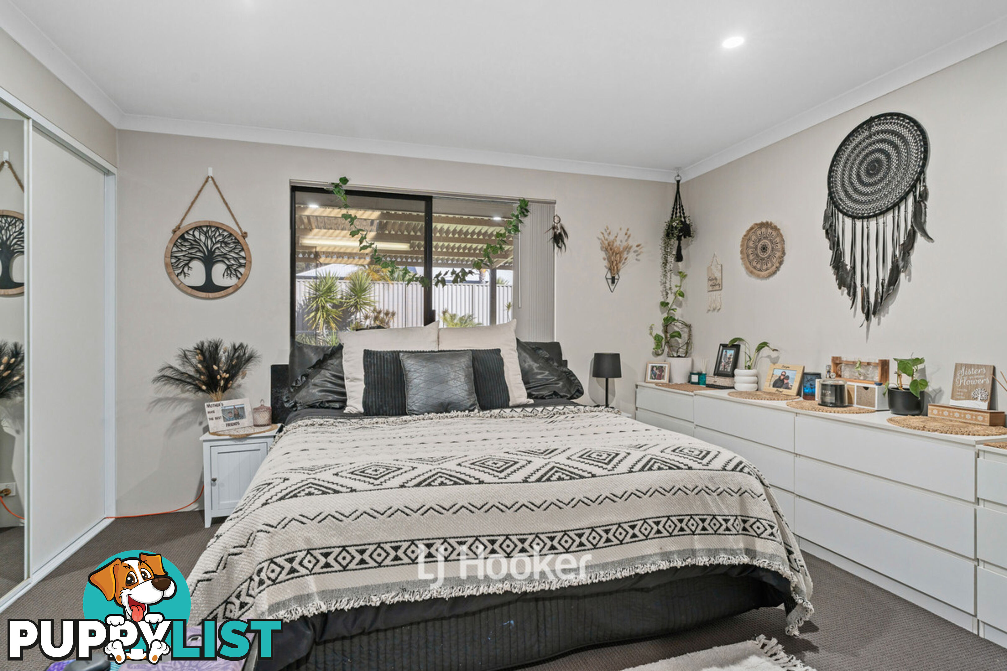 6 Merton Avenue COLLEGE GROVE WA 6230