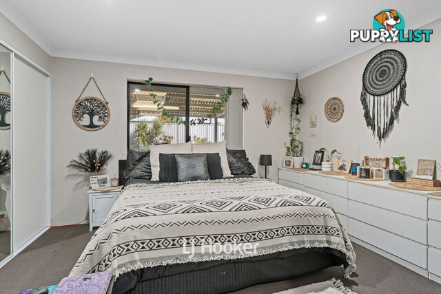 6 Merton Avenue COLLEGE GROVE WA 6230
