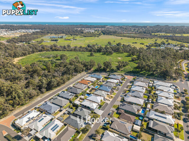 6 Merton Avenue COLLEGE GROVE WA 6230