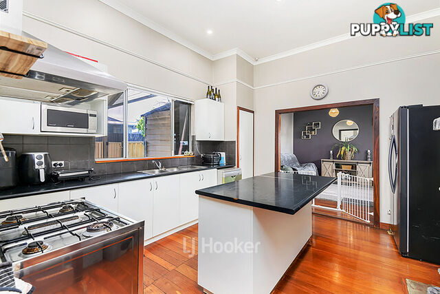 68 Deakin Street COLLIE WA 6225