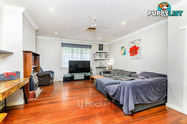 68 Deakin Street COLLIE WA 6225