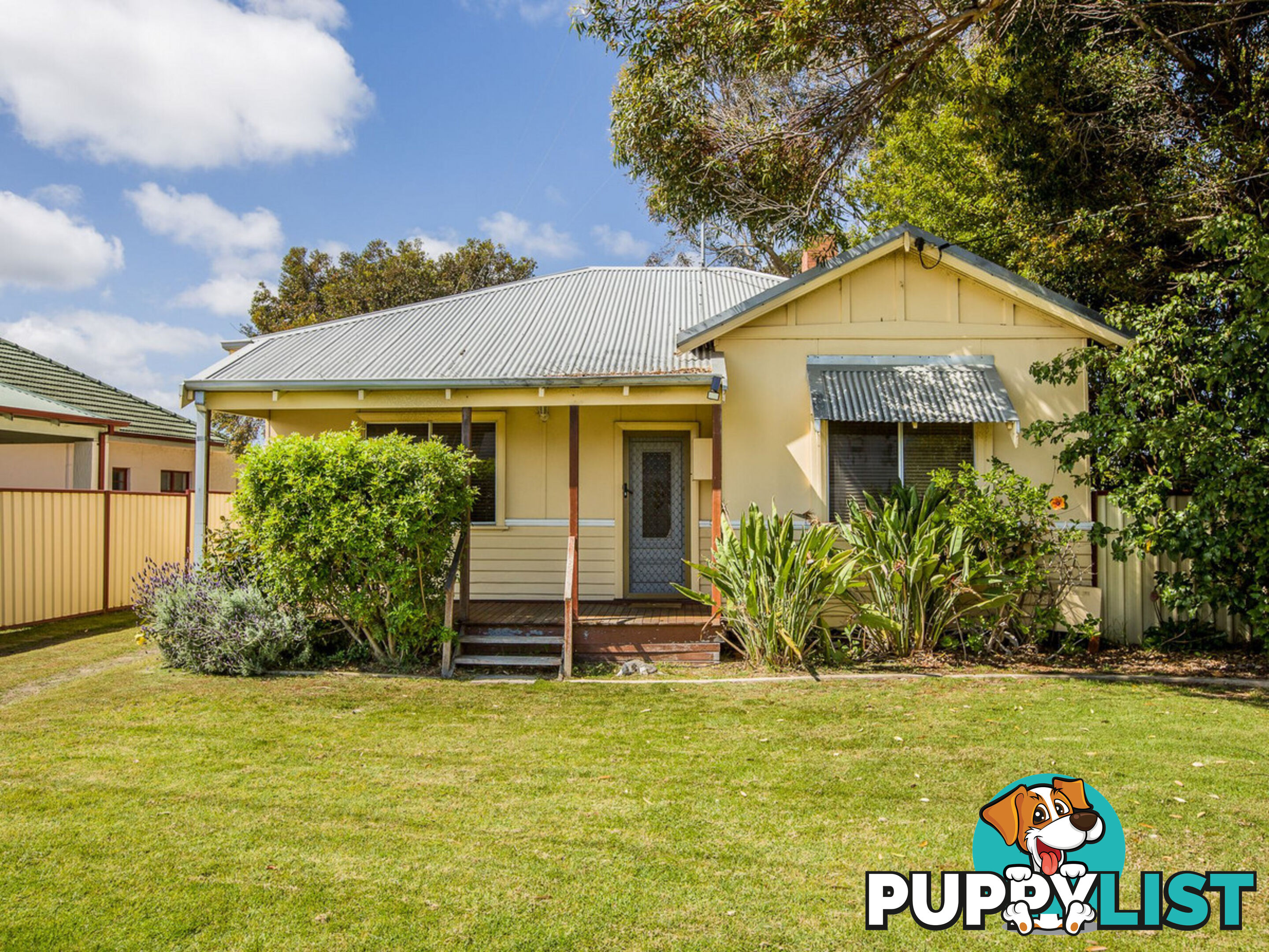 25 Strickland Street SOUTH BUNBURY WA 6230