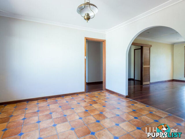 17 Hudson Road WITHERS WA 6230