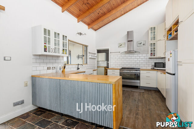31 Slee Place WITHERS WA 6230