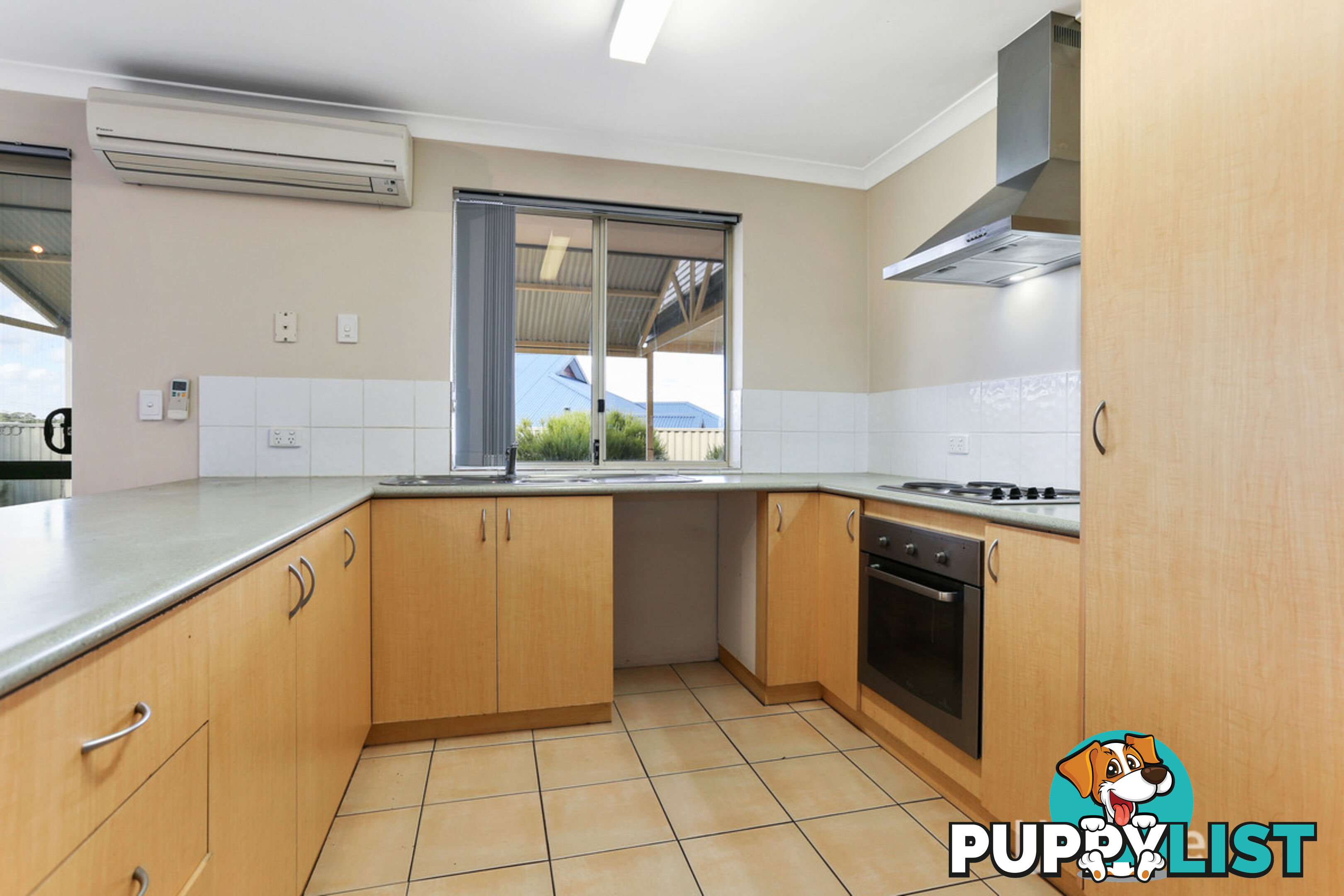 20 Robinia Rise COLLIE WA 6225
