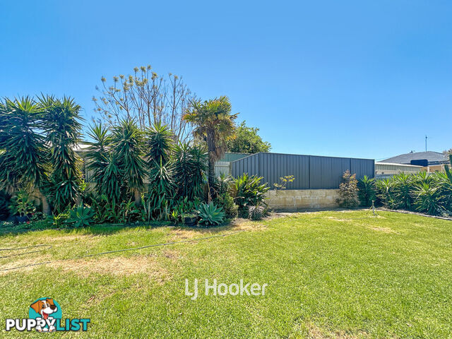 13 Moolyeen Road CAREY PARK WA 6230