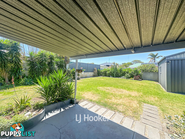 13 Moolyeen Road CAREY PARK WA 6230