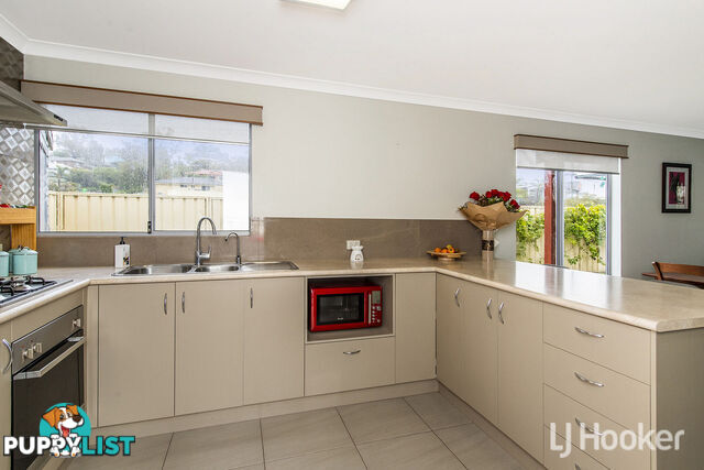1/1 Heavenly Court AUSTRALIND WA 6233