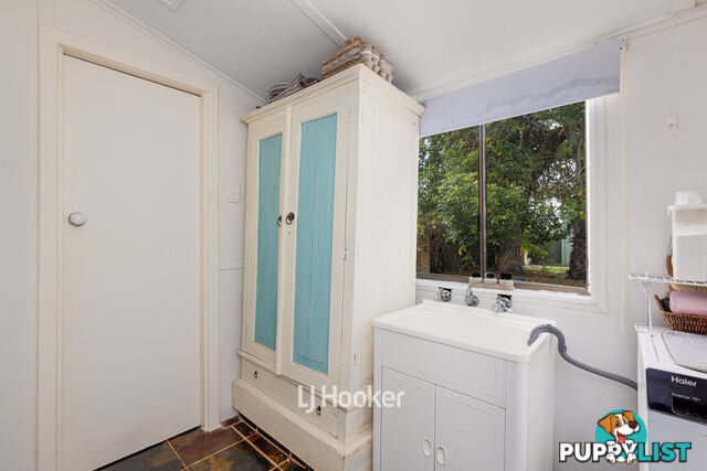 4 Ecclestone Street SOUTH BUNBURY WA 6230