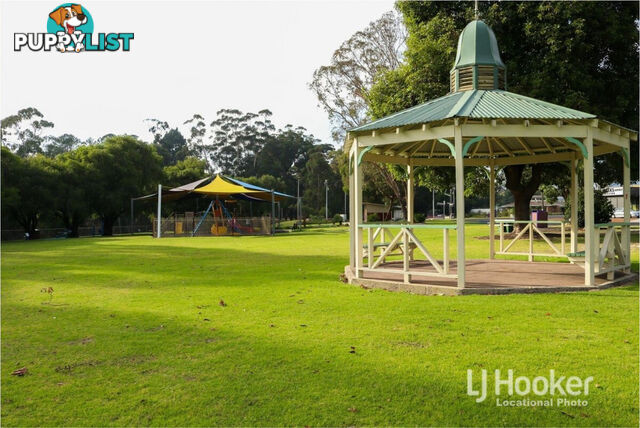11 Park Street COLLIE WA 6225