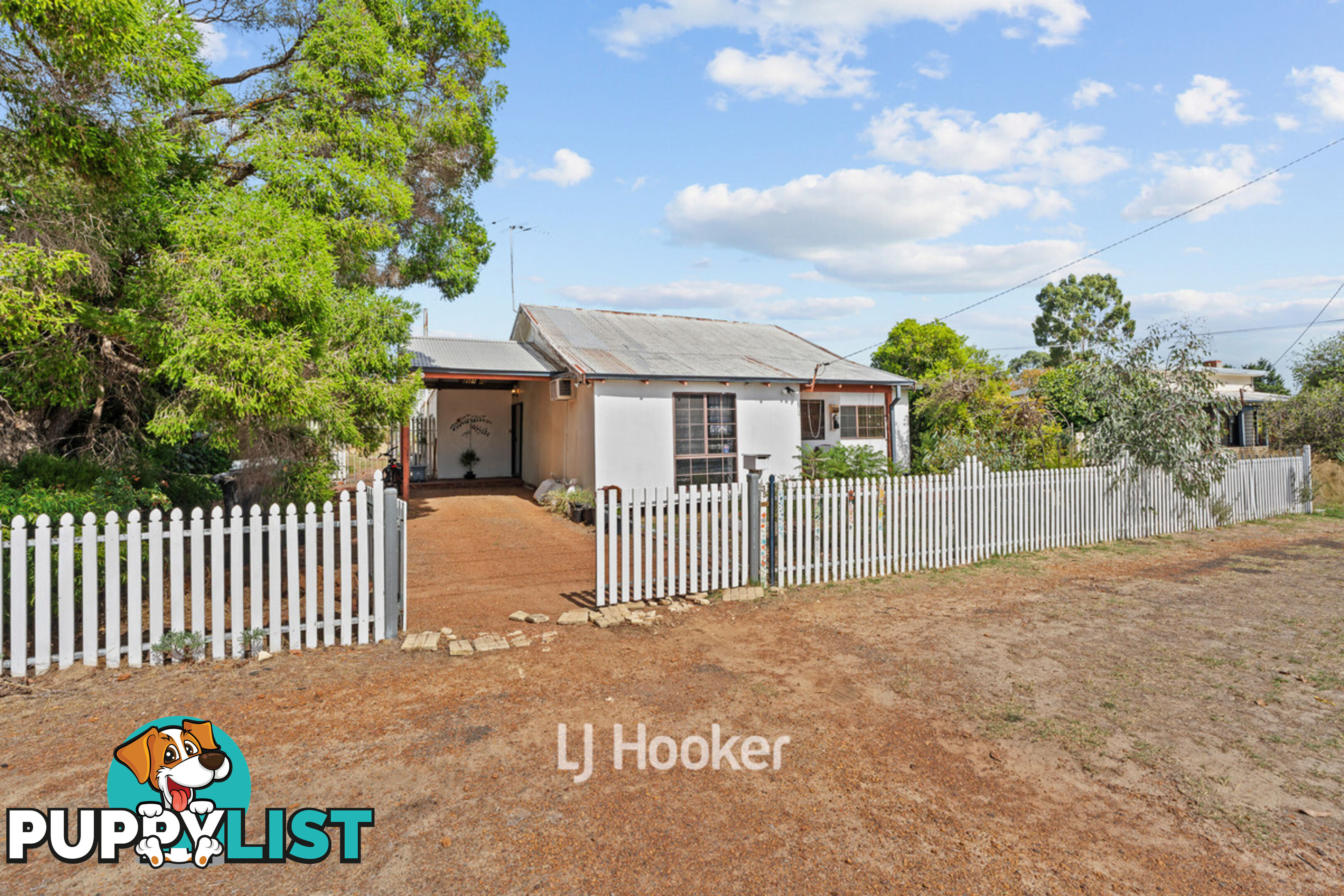 35 Coombes Street COLLIE WA 6225