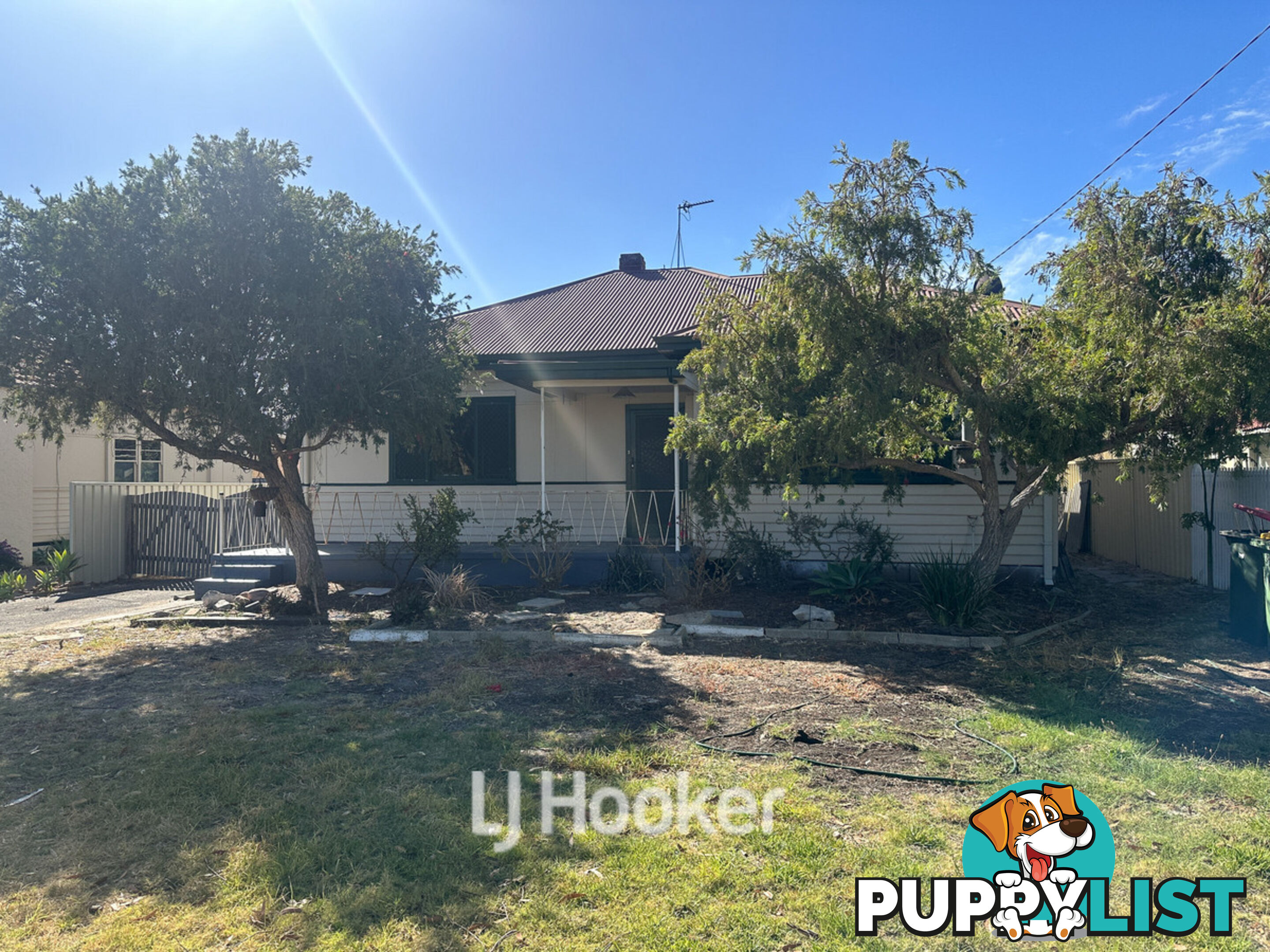 32 Queensbury Street SOUTH BUNBURY WA 6230