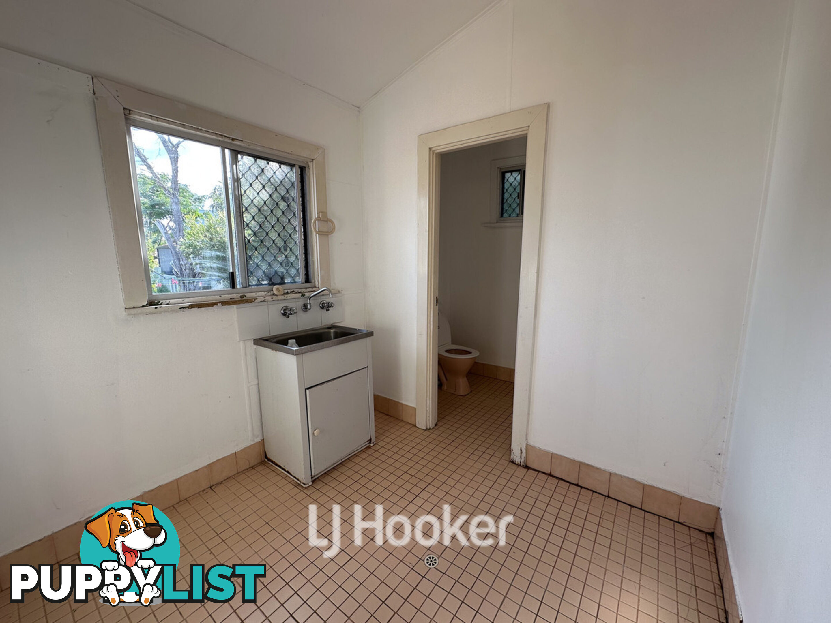 32 Queensbury Street SOUTH BUNBURY WA 6230