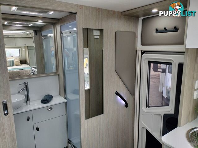 2025 Willow RV  Caravan
