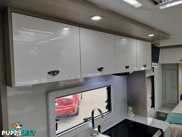 2025 Willow RV  Caravan