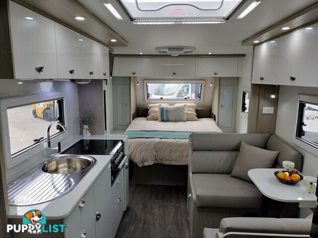 2025 Willow RV  Caravan