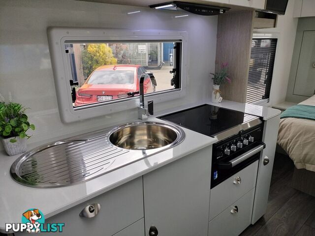 2025 Willow RV  Caravan