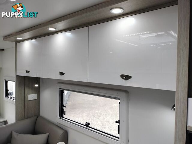 2025 Willow RV  Caravan